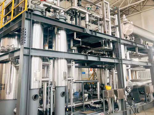 襄阳储罐保温施工 理想汽车：800万法拉利SUV高速撞击 理想L9硬生生抗下了！